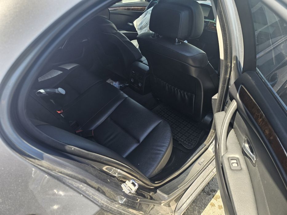 Кожен салон bmw e60