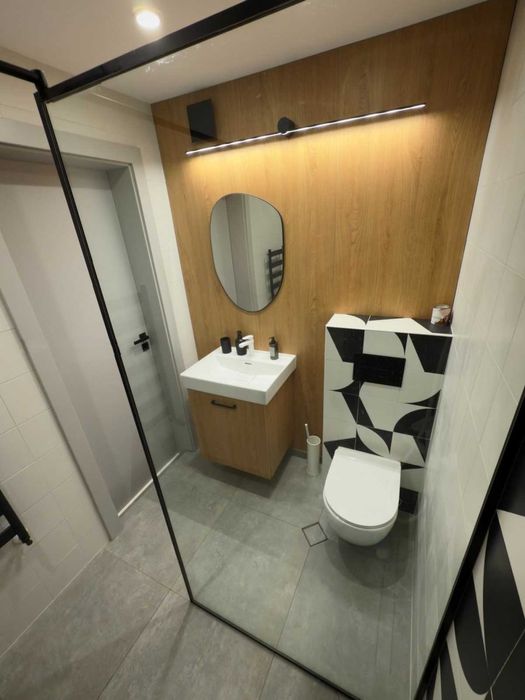 Дава се под наем Тристаен апартамент в София, Банишора - 94 кв.м за 650 € - Снимка #11