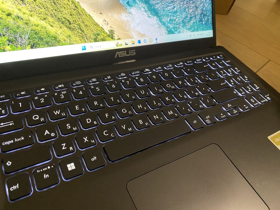 Ноутбук ASUS VIVOBook X1500EA