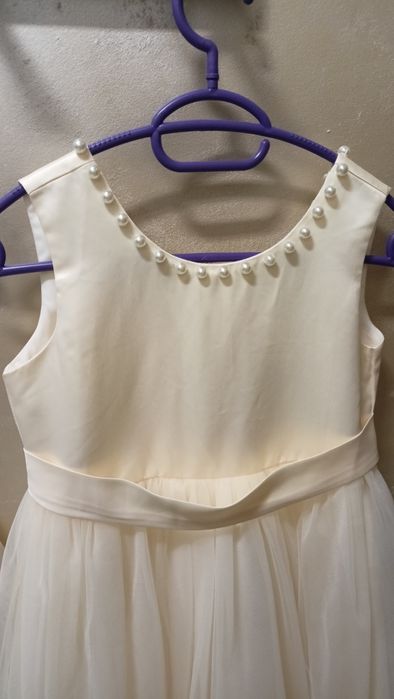 Уникални рокли за 1г и 10г