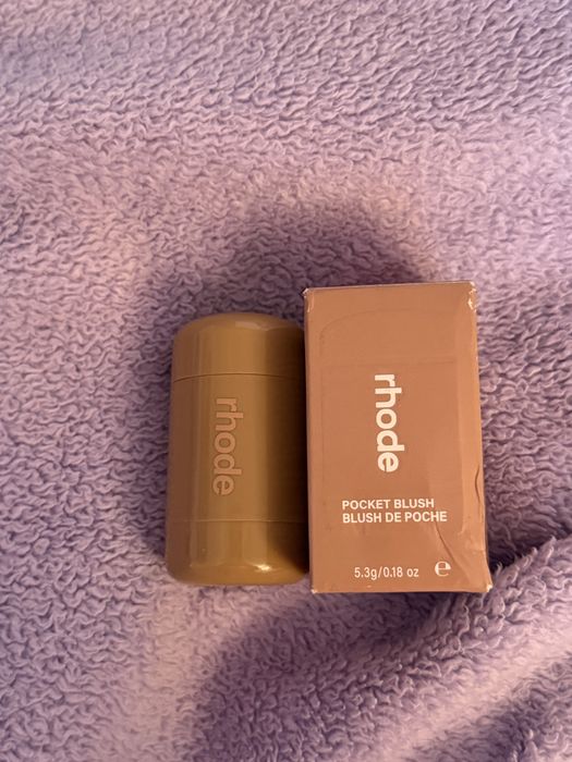 pocket blush rhode