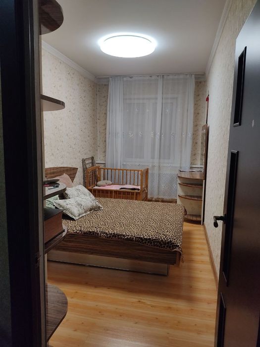 Юнусабад-11 отличная 2х комн.кв-ра с обстановкой