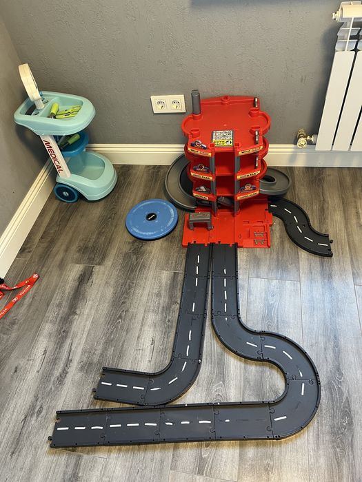 Игрушки для мальчиков и ддевочек