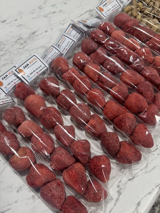 Клубника, сублимированная клубника, сублимат, quruq meva, quruq mevala