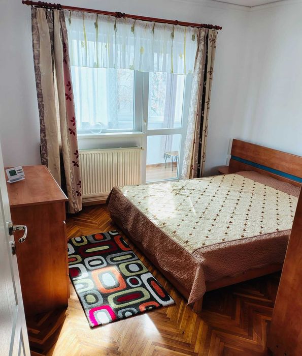 Persoană fizică închiriez apartament 3 camere cartier Mărăști central