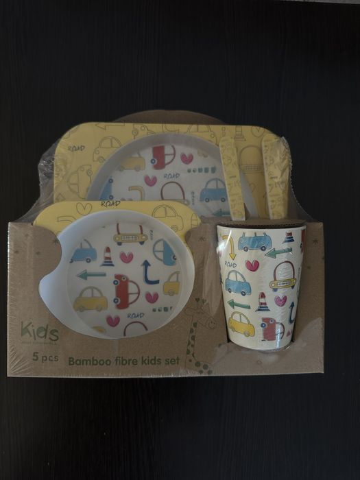 Бамбуковая посуда для детей.