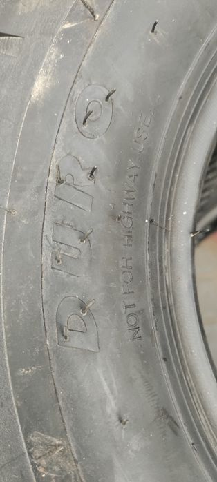 20x10.00-10 Duro. Made in Taiwan