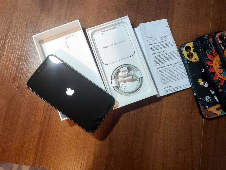 iPhone 11 64Gb Slim Box Black, в отличном состоянии