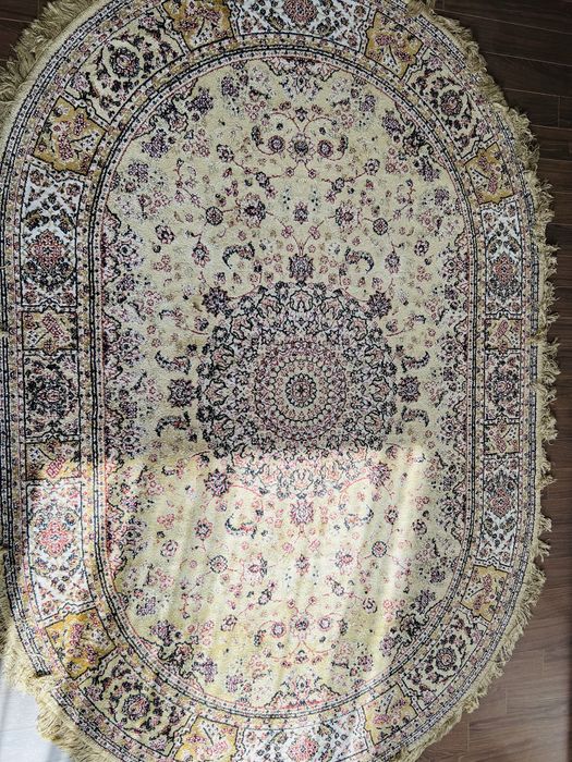 Ковер шелковый, в классическом стиле