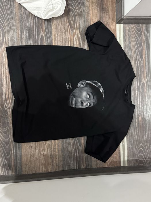 Разные футболки и кофты