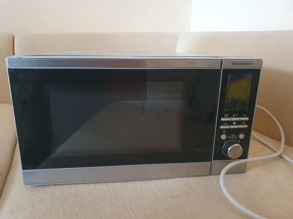 Микровълнова фурна SILVERCREST SMW 800 B2, 800 W, с грил 1000 W