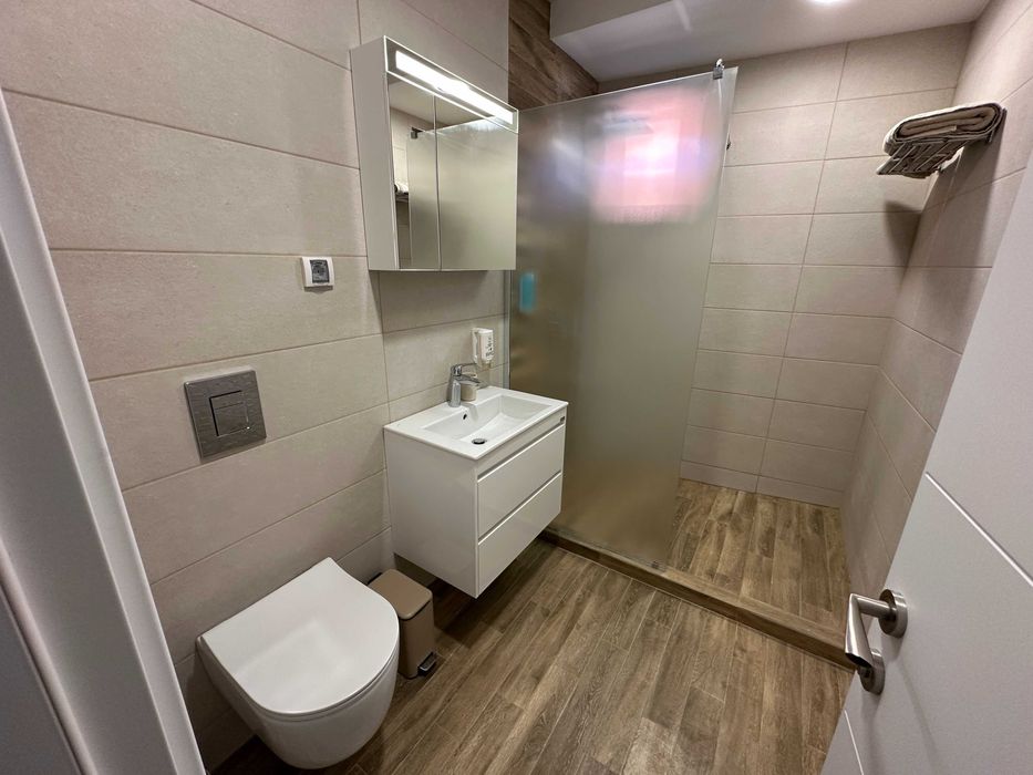 Дава се под наем Двустаен апартамент в Панагюрище - 80 кв.м за 66.3 € - Снимка #4