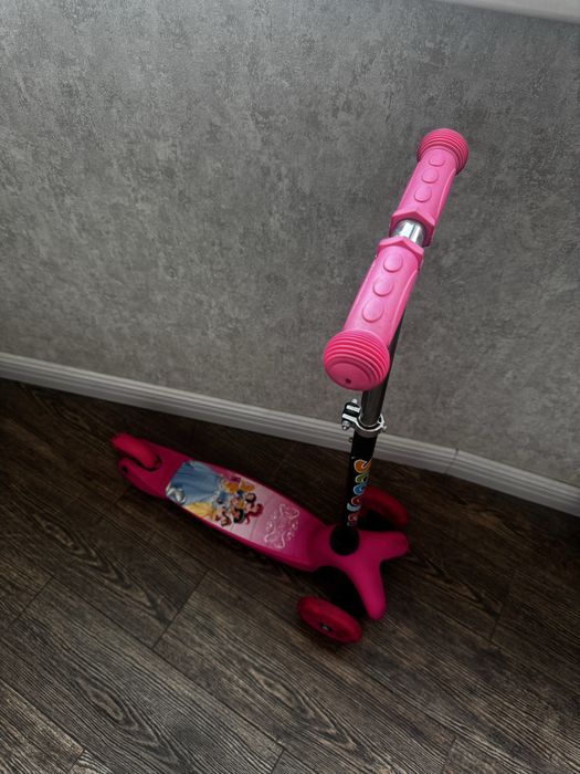 Продам детский самокат