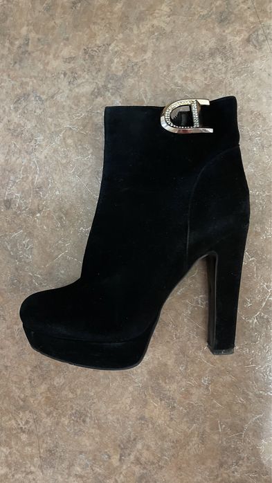 Женская обувь