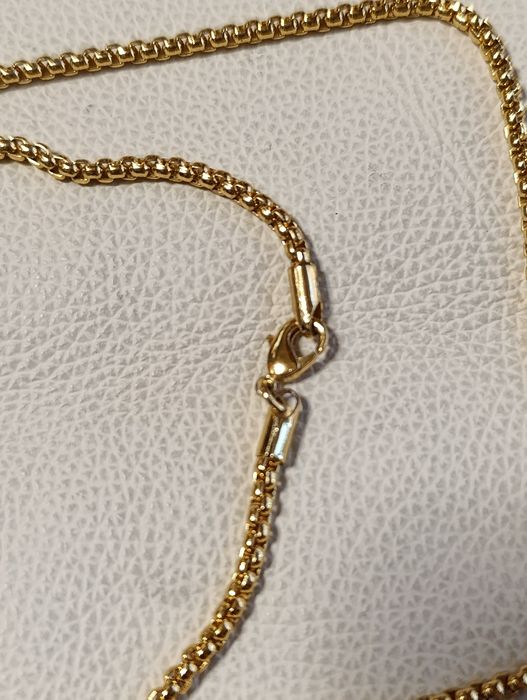 Позлатен синджир/медицинска стомана!