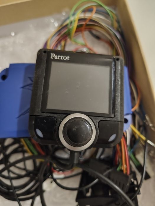 Parrot universal radio mute