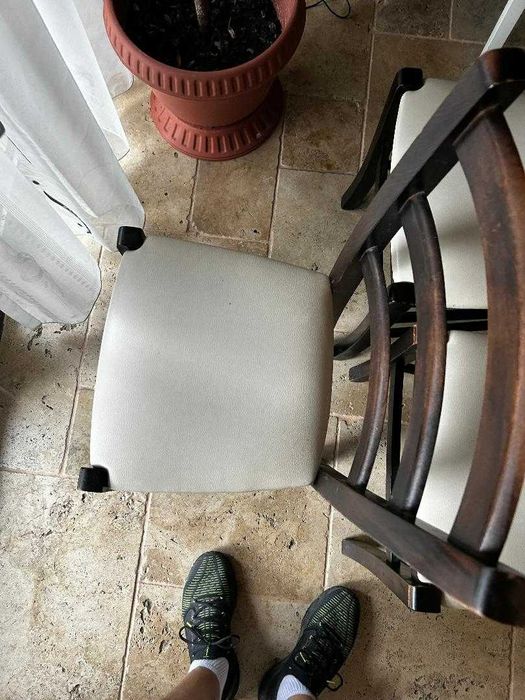 Scaune din lemn cu piele ecologica crem 7 bucati