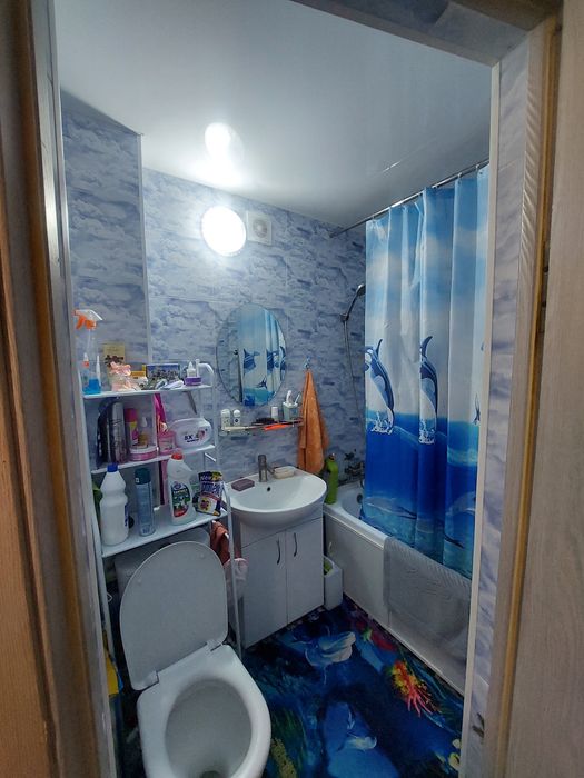 Возле додо пиццы