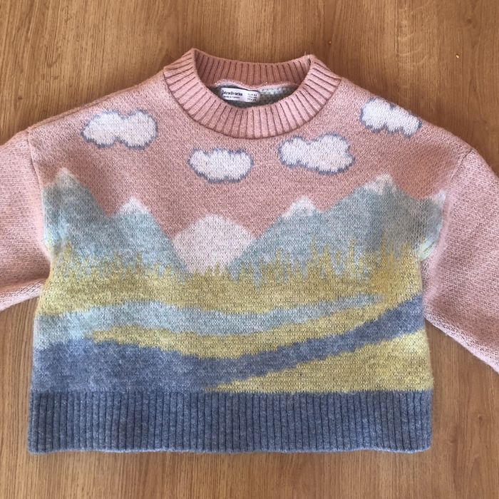 Пуловер с планини