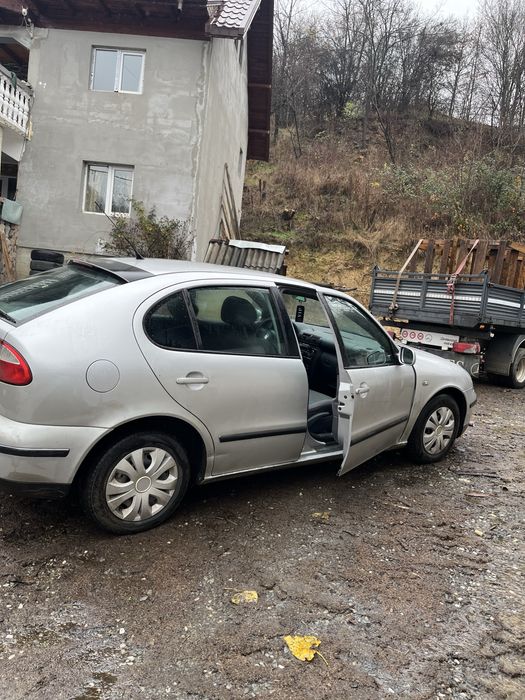 Vand sau schimb seat leon cu atv