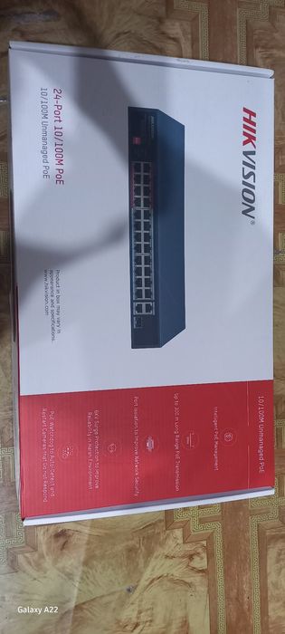 PoE коммутатор Hikvision