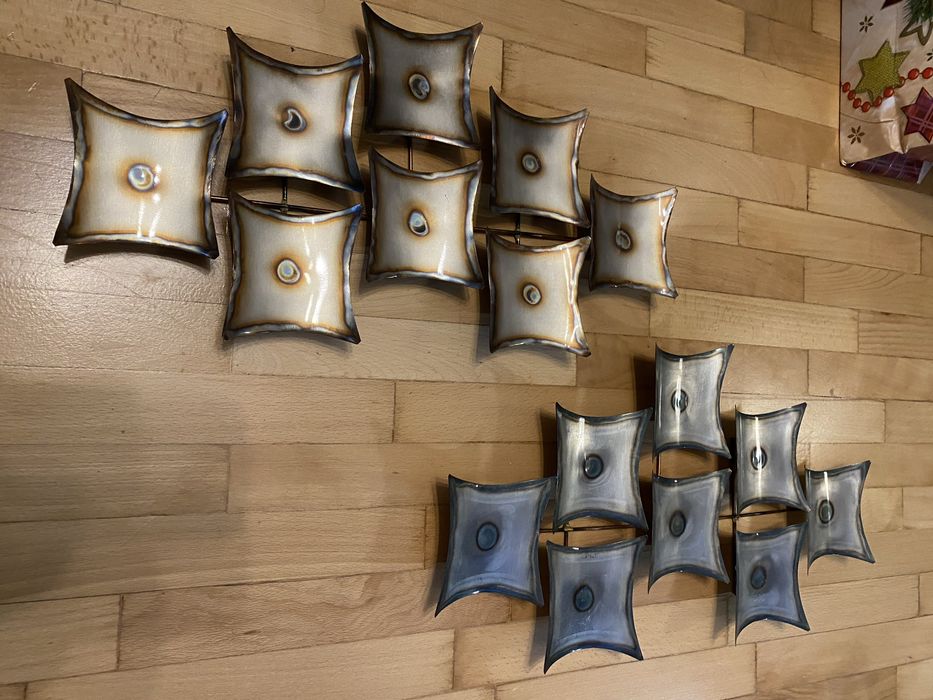 Две метални пана