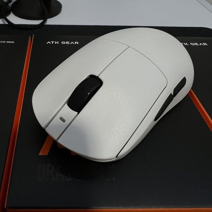 Топовая игровая мышка ATK A9