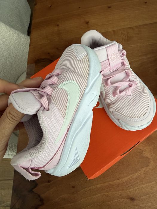 Nike Star Runner 4