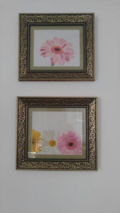 Картины- вышивка, гобелен, в красивых рамах, под стеклом, серия-4 шт.