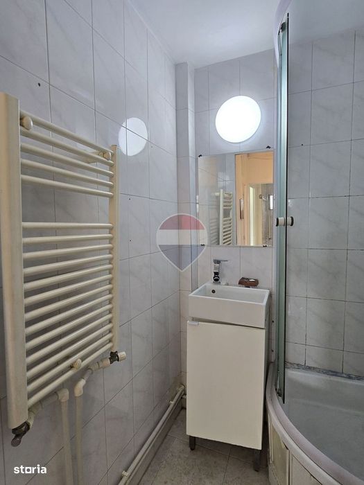 De Vanzare Apartament 3 camere, Berceni – Str. Pomârla