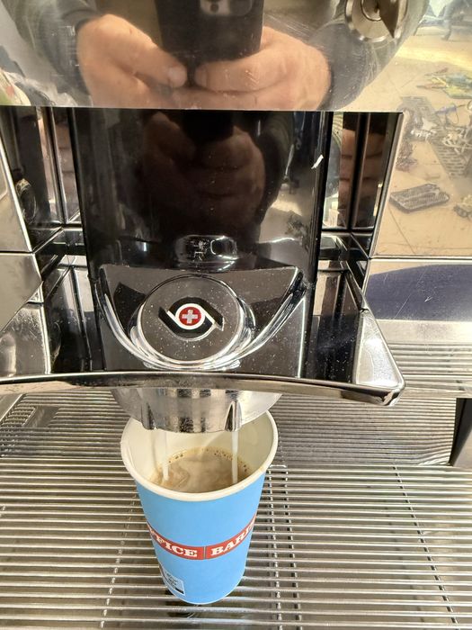 Thermoplan B&W3 aparat cafea profesional 2xrasnite + frigider lapte incorporat,touchscreen,full inox