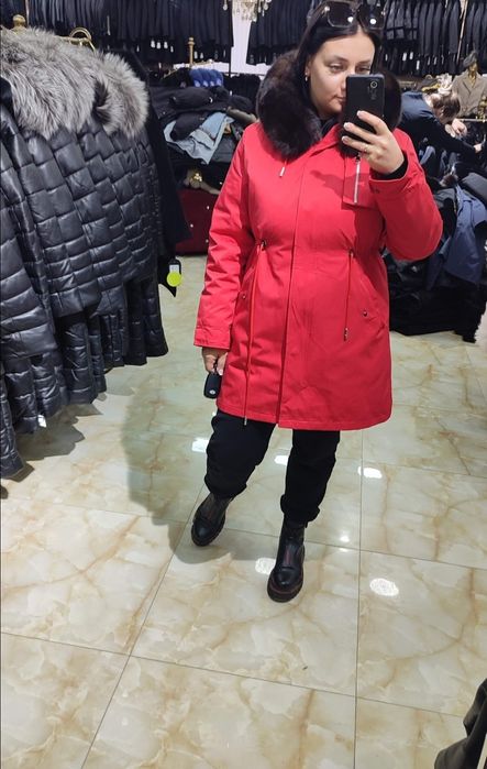 Продам женскую парку