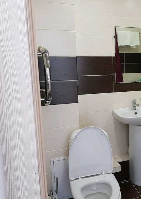 Дава се под наем Двустаен апартамент в Пловдив, Остромила - 60 кв.м за 275.4 € - Снимка #4