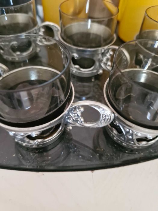 Продава се руски сервиз за чай/кафе