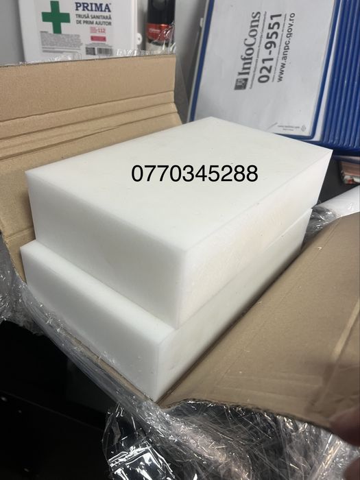 Placa de teflon debitata la cerere