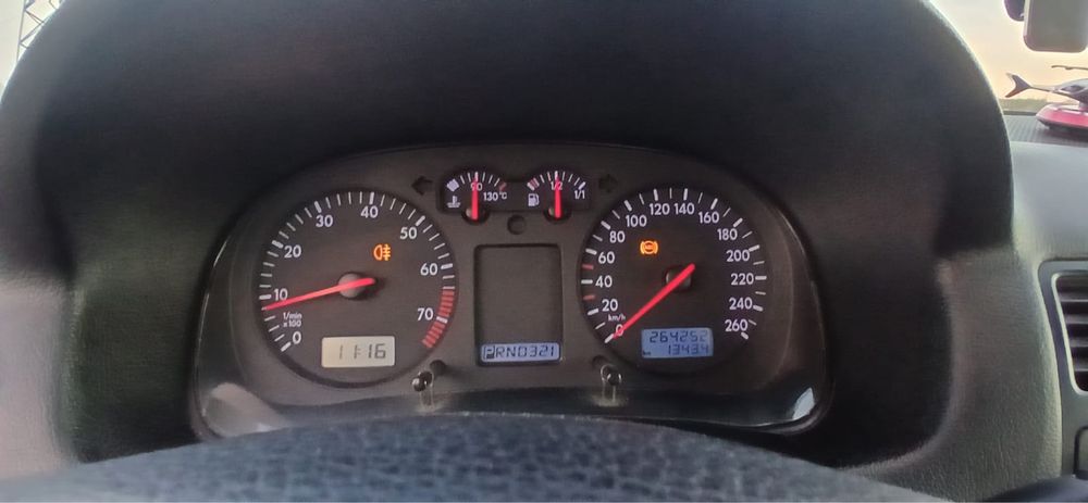 Продам машину 2001 г. в.