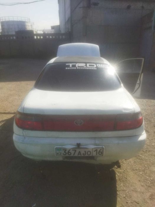 Продам автомобиль тоета Корона.