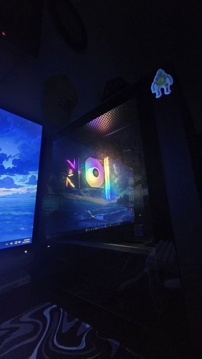 Gaming pc + monitor