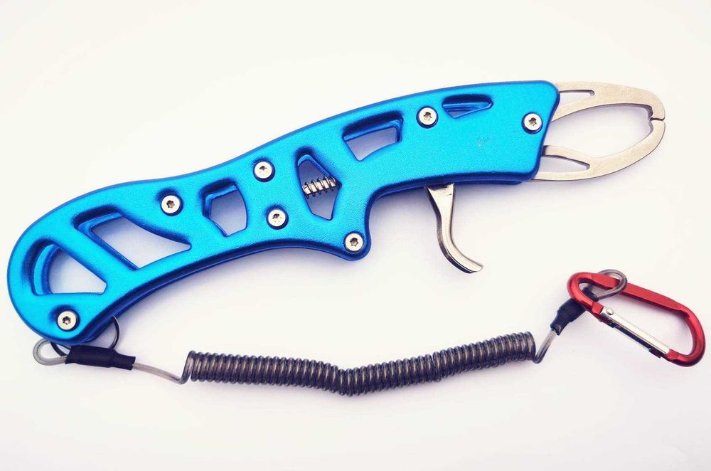 Метална щипка ( грипер) за риболов на хищници