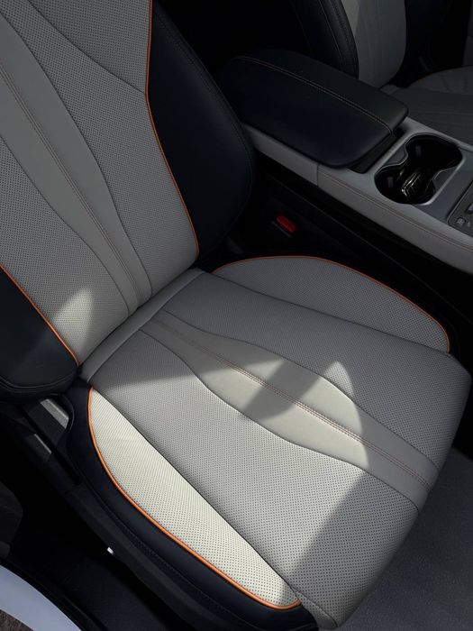 Чемпион  BYD song plus 605