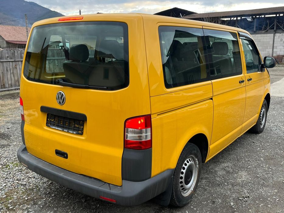 Vw t5 9 locuri  2012