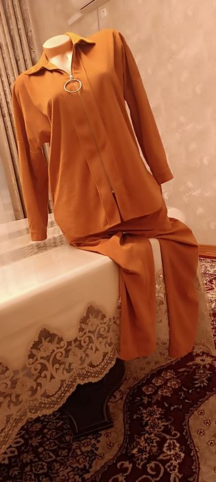 Продам костюм двойку