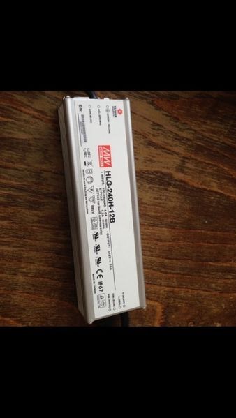 Трансформатори 12v Mean Well ip67