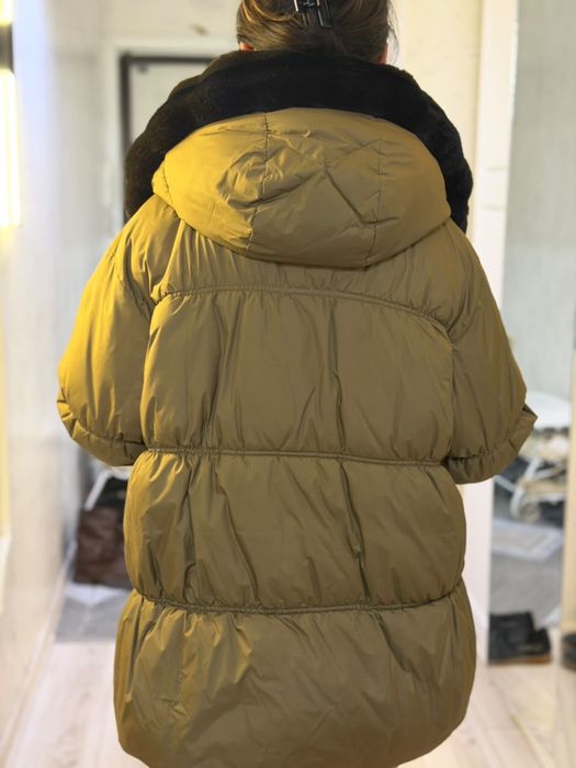 Продам женские куртки