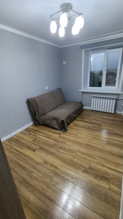 Продам 3  комнатную квартиру