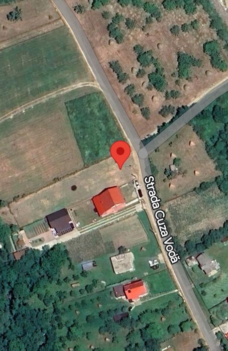 Teren la un km de Manastirea Curtea de Arges