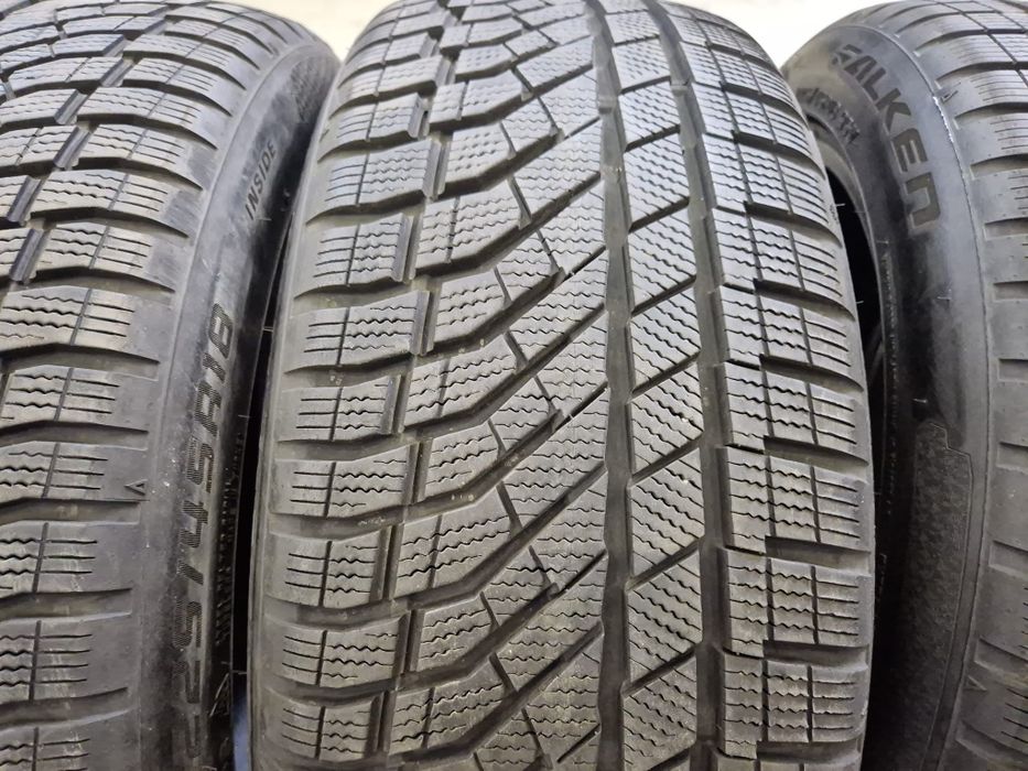 4 anvelope iarna Falken 225 45 18 ca și noi