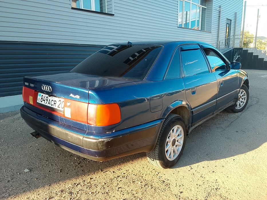 Ауди 100 с 4 v 6