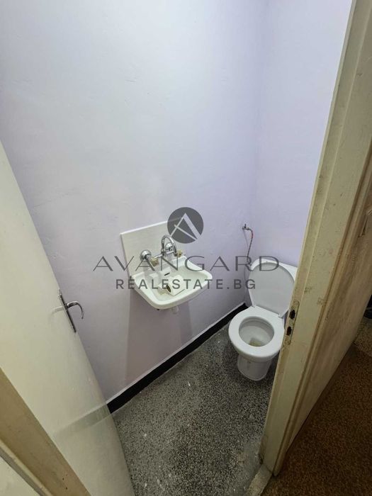 Продава се Тристаен апартамент в Пловдив, Тракия - 78 кв.м за 1757 €/кв.м - Снимка #8