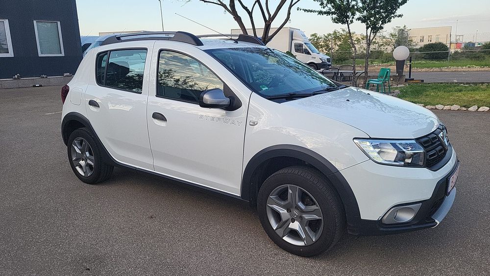 Dacia Sandero Stepway-2017 GPL fabrica